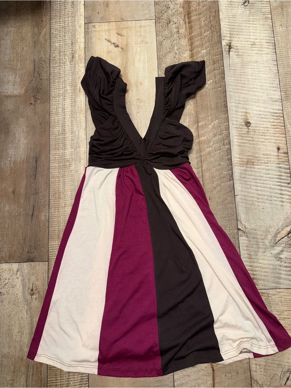 y2k true vintage Colorblock V-Neck Sleeveless Dress - Black, Berry & Cream